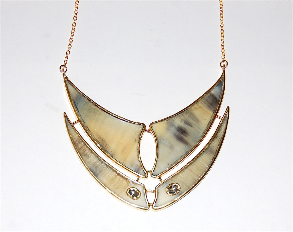 Flying fin double horn with 2 polki diamond fin necklace